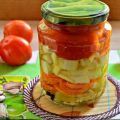 TOP 10 einfache Rezepte zum Einlegen von süßen und scharfen Paprikaschoten in Öl für den Winter, Scheiben und ganz