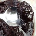 Ein einfaches Rezept für die Herstellung von Pflaumenmarmelade in Schokolade für den Winter