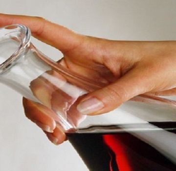 As melhores maneiras de preparar vinho caseiro se ficar azedo