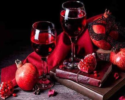 4 einfache Rezepte für die Herstellung von Granatapfelwein zu Hause