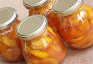Ein einfaches Rezept für die Zubereitung von Pfirsichmarmelade mit Zitrone für den Winter