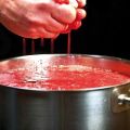 8 enkla steg-för-steg hemlagade jordgubbsvinrecept