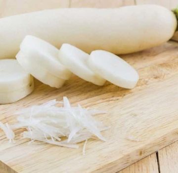 Wenn Sie Daikon-Rettich aus dem Garten ernten müssen, um ihn für den Winter aufzubewahren
