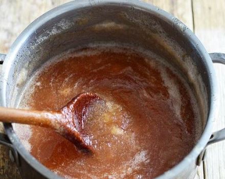 The best recipe for making apple jam with lemon for the winter
