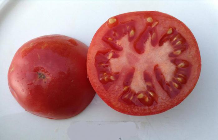 Coupe de tomate Moskvich