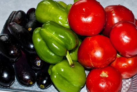 blue tomato pepper