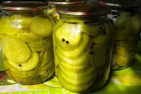 courgettes dans un bocal