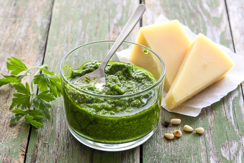 pesto in una ciotola