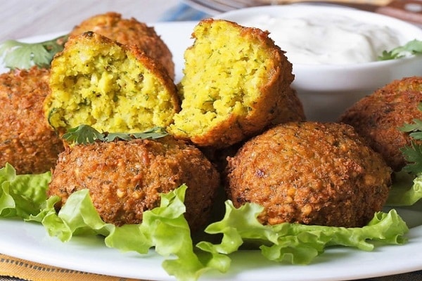 cozinhar falafel