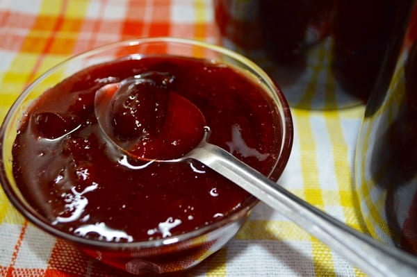 jam from plums