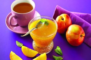 A simple recipe for making peach jam for the winter