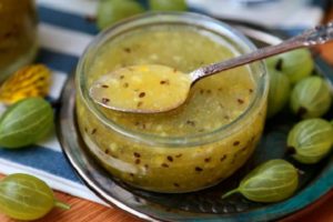 As 10 melhores receitas simples para fazer geléia de groselha para o inverno