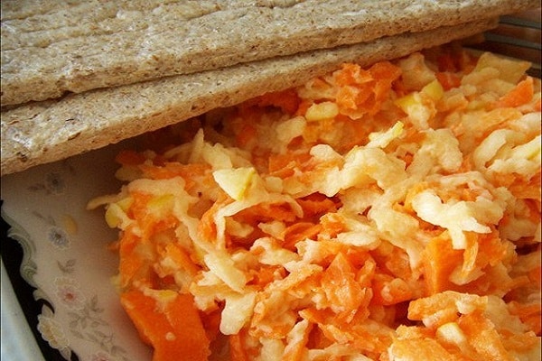 cenouras e maçãs