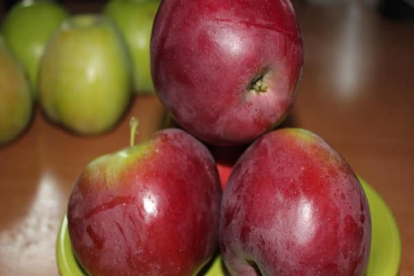 fruta na mesa