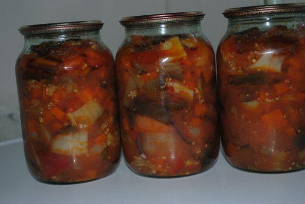 Eggplant in tomato sauce with cilantro