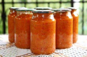 As 9 melhores receitas para cozinhar caviar de abóbora com tomate para o inverno