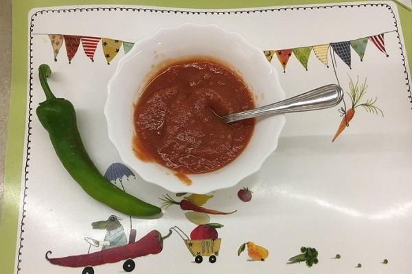 att göra ketchup