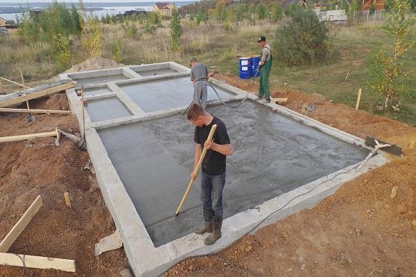 pracować z betonem