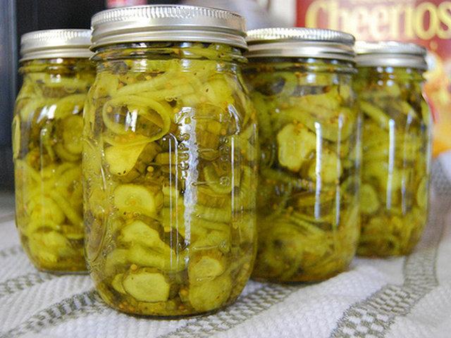 кисели краставички