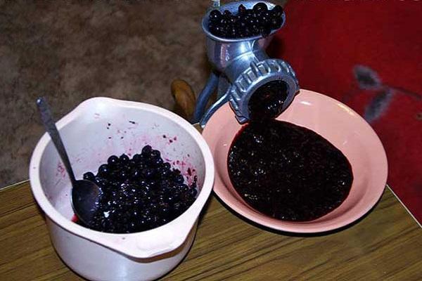 die Beeren drehen