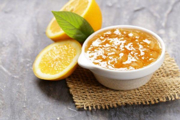 Marmelade mit Zitronensaft