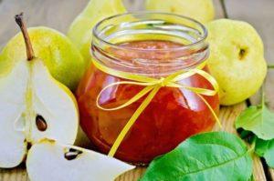 TOP 14 Schritt-für-Schritt-Rezepte für Bernsteinmarmelade aus Birnenscheiben für den Winter