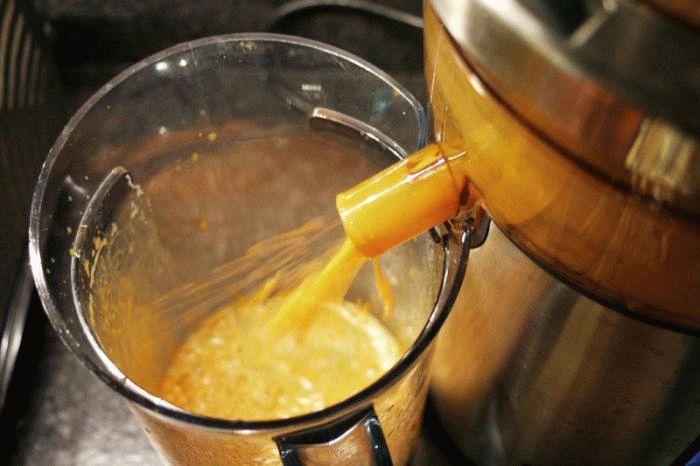 boiling gooseberry juice