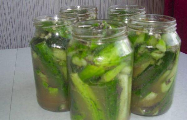 salting in jars