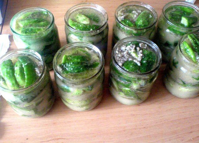 Gurken zum Tisch