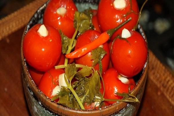 cooking tomatoes