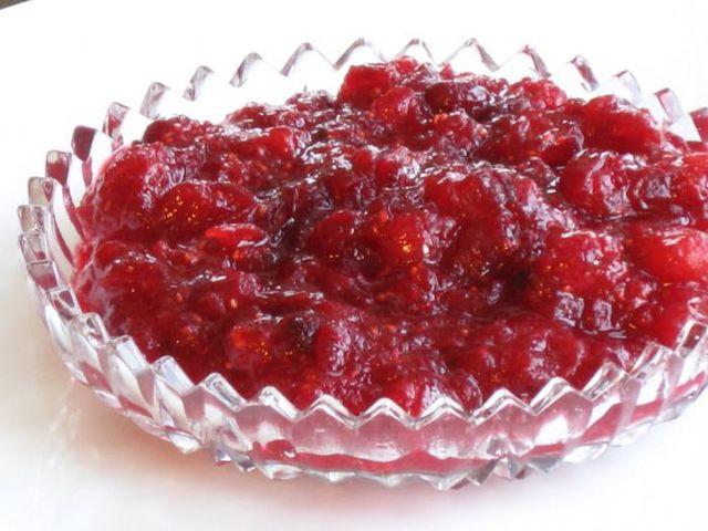 jam s jablky a malinami