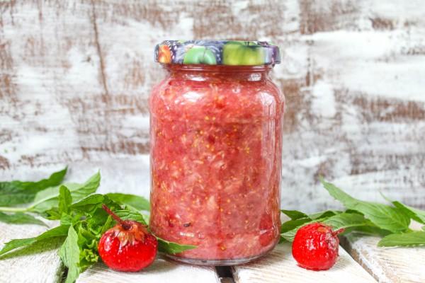Erdbeeren mit Zucker