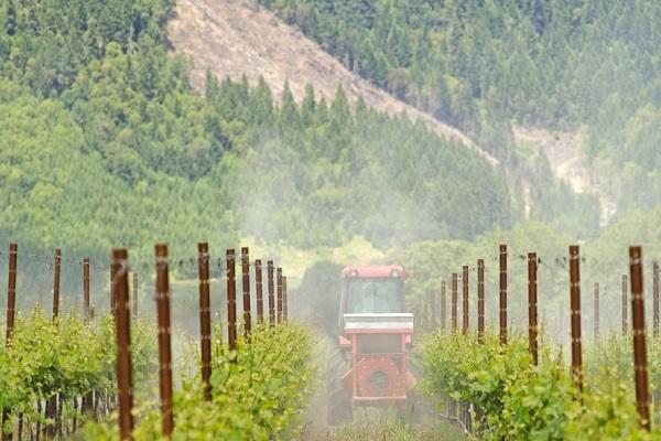 tractor sprays