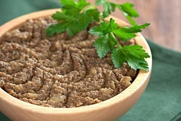 шампињони исецкани