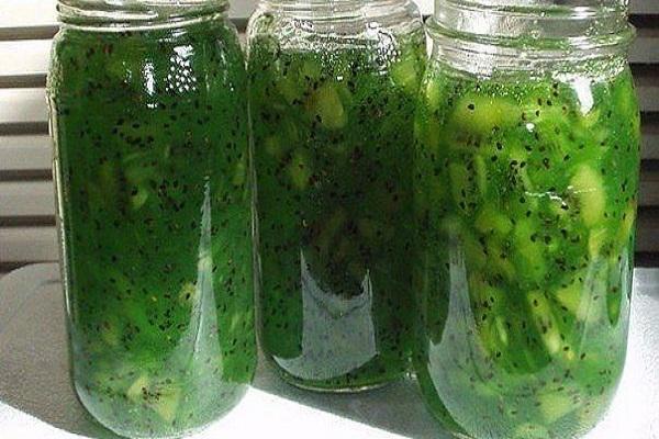 angrešt s kiwi