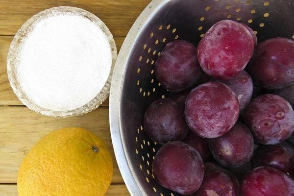 ameixas com laranjas para o inverno