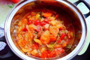 Рецепта за приготвяне на вкусна лечо с гъби за зимата