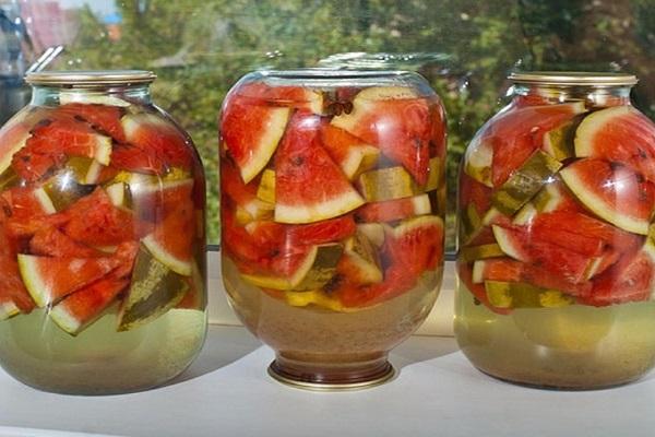 tomatoes with watermelon