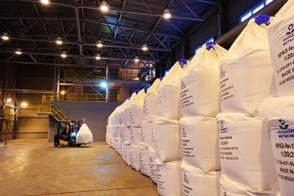 warehouse with bags