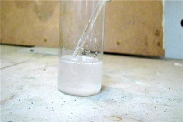 acetato de aluminio
