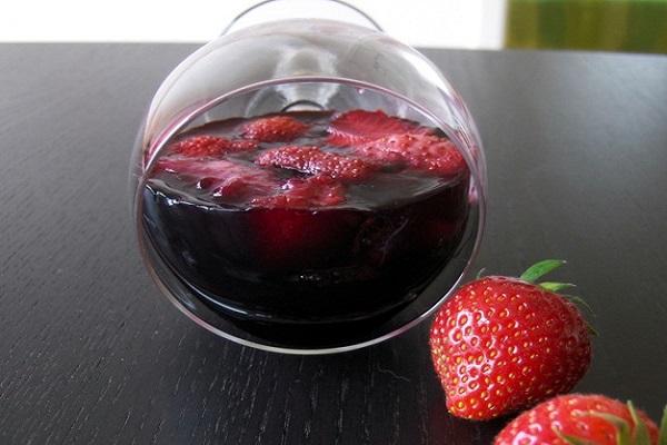 Beeren in Wein