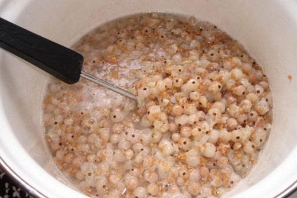 Beeren kochen