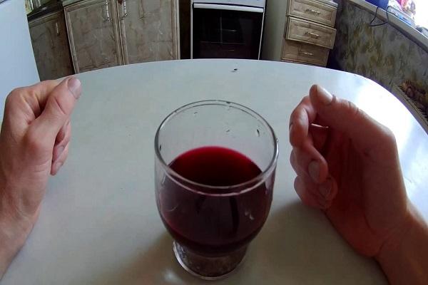 großes Glas