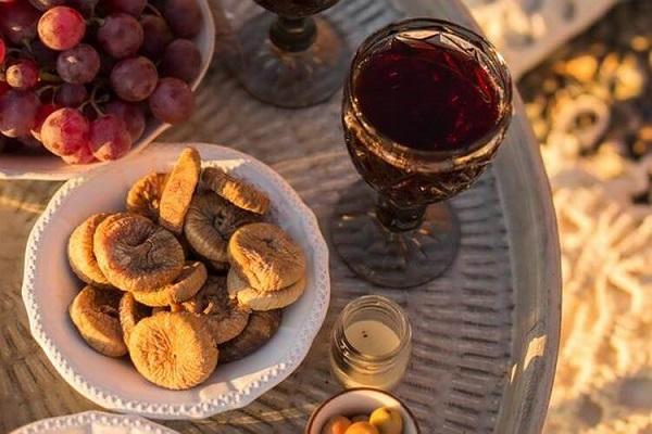 une assiette de figues